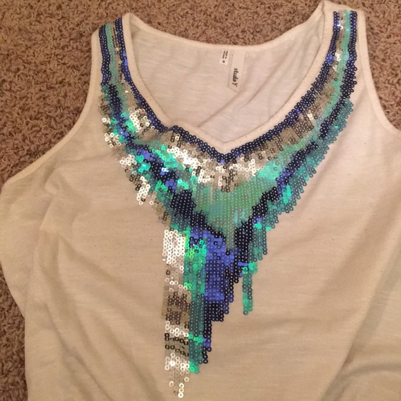 Tank top - Picture 3 of 3